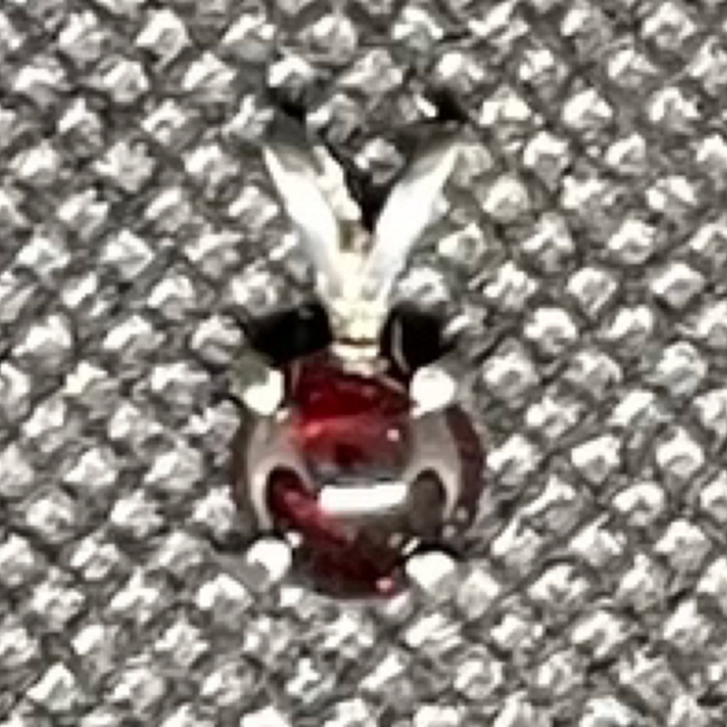Pendant, Garnet, 5mm cabochon
