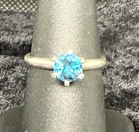 Ring, London Blue Topaz
