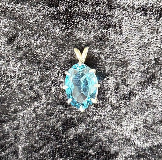 Pendant, London Blue Topaz
