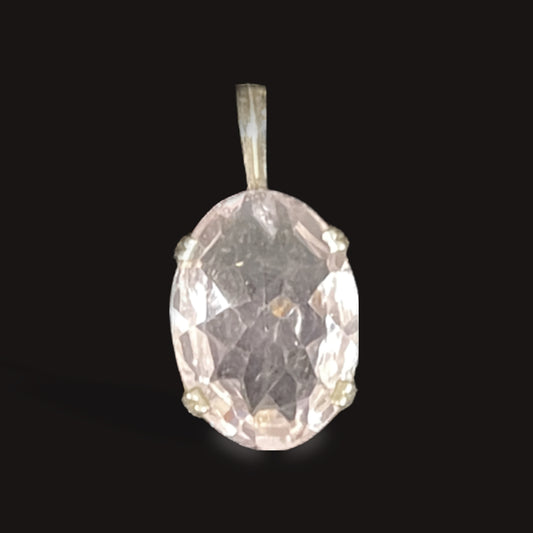 Pendant, rose quartz, oval