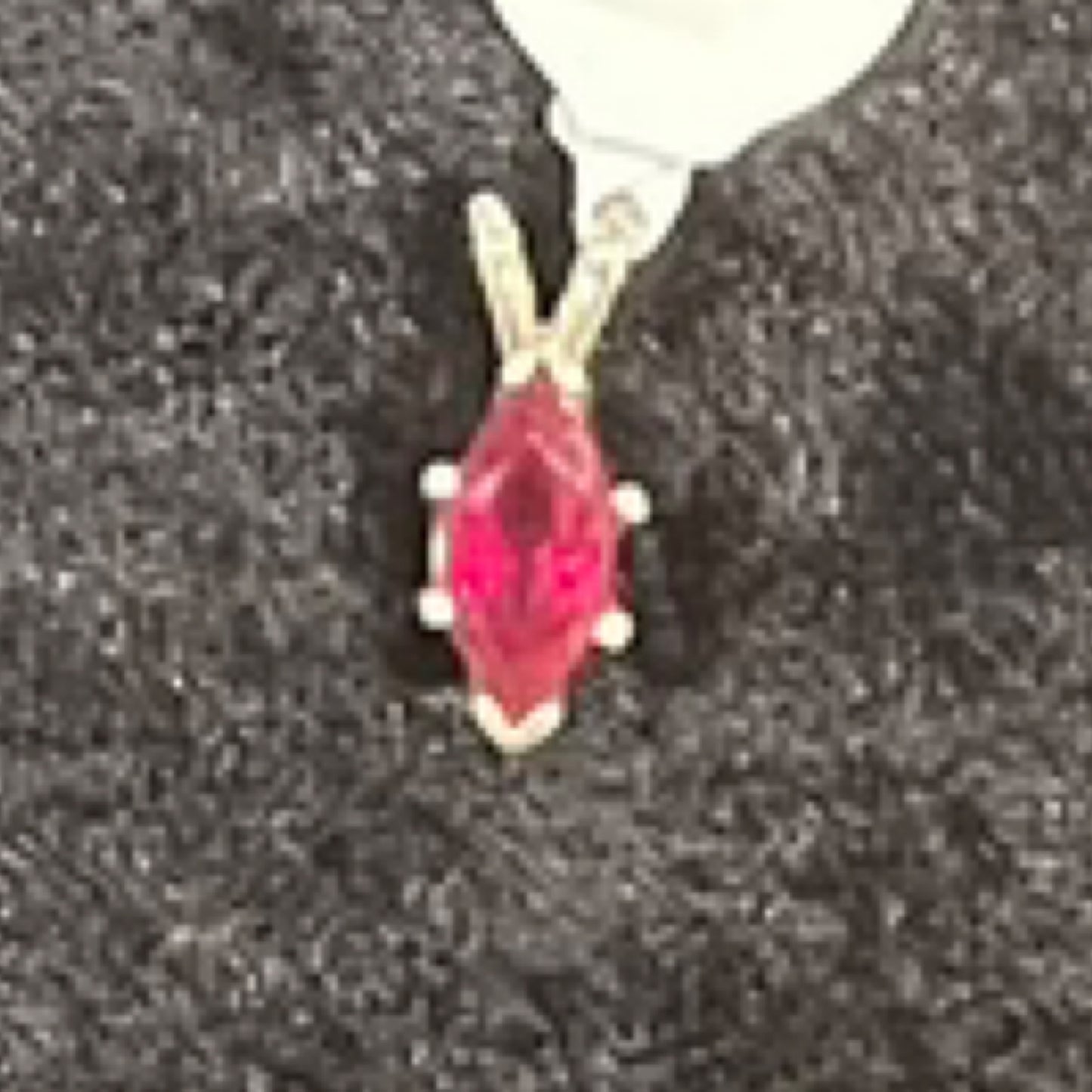Pendant, lab Ruby, 10 mm x 5 mm marquis